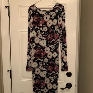 BCBG Maxazaria Soft knit print dress in GUC. Sz L